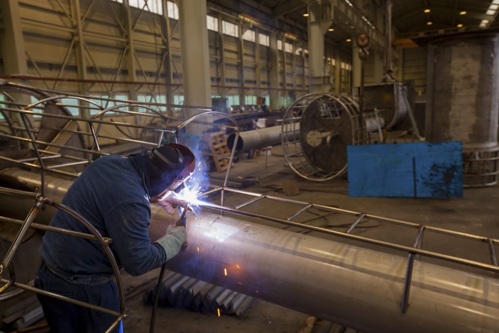 철광석, ‘21년 상반기 가격 하락세 전망보여..