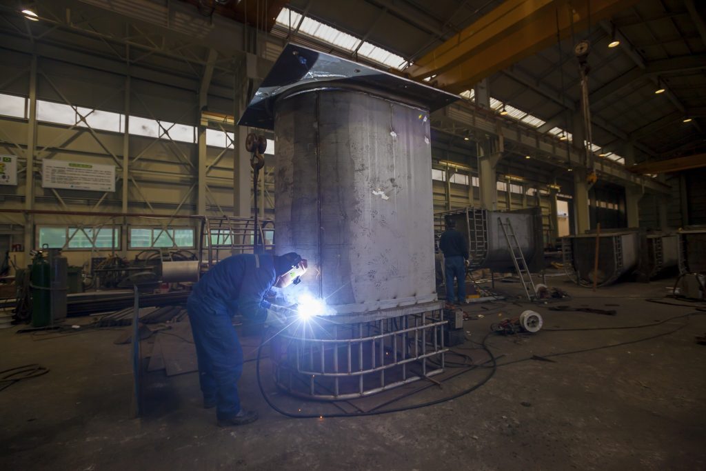 잠비아, 해외 광산업체 추가 인수 계획 잠시 보류한다..