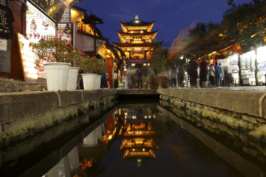 중국 기준금리 인하에 철광석 가격 반등