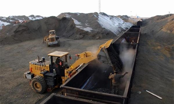 철광석, 수요 둔화로 11개월 내 최저가 기록